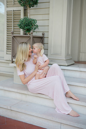 Girls Pink Mini-Stripe Shorts & T-Shirt Set