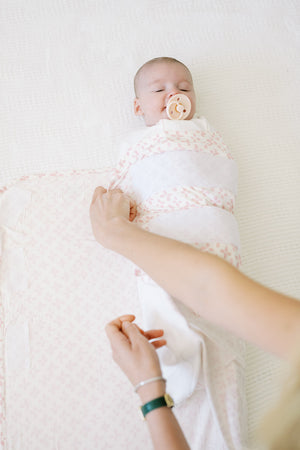 Clover Swaddle